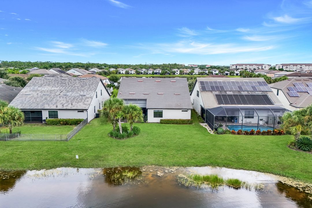 17274 Hadlow Pl, Fort Myers, FL 33967