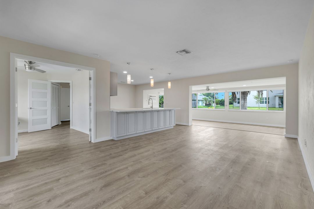 1202 SE 14th Terrace, Cape Coral, FL 33990