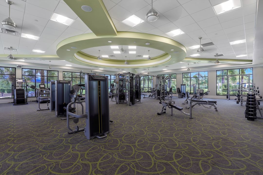 7460 Blackberry Dr, Naples, FL 34114