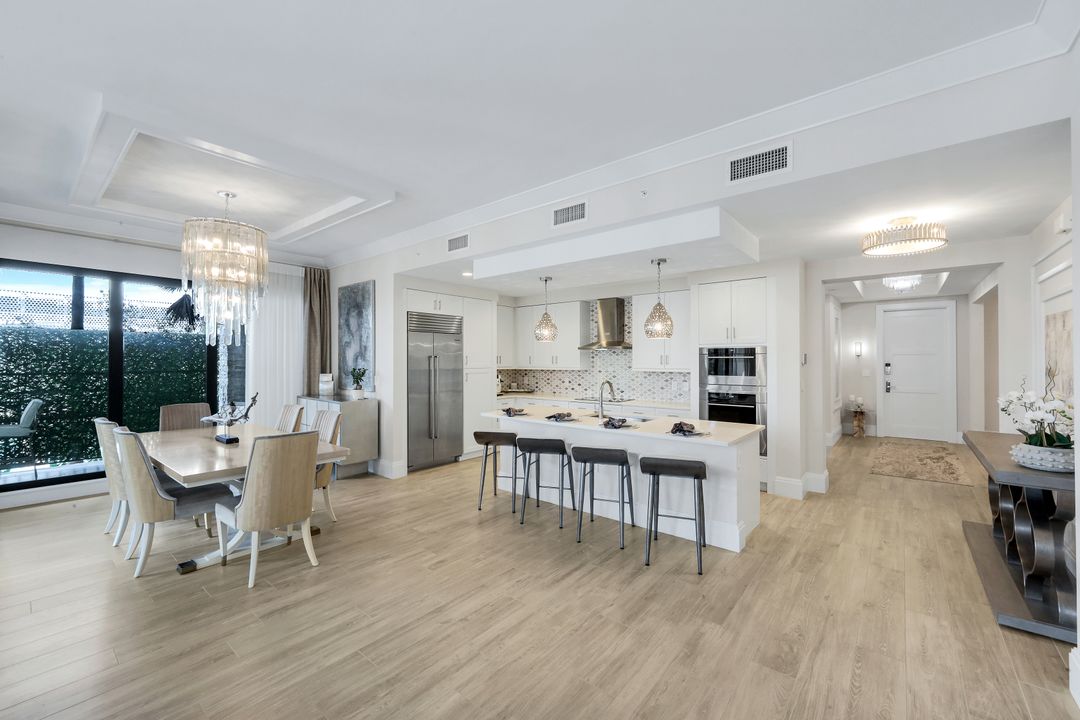 1135 3rd Ave S #209, Naples, FL 34102