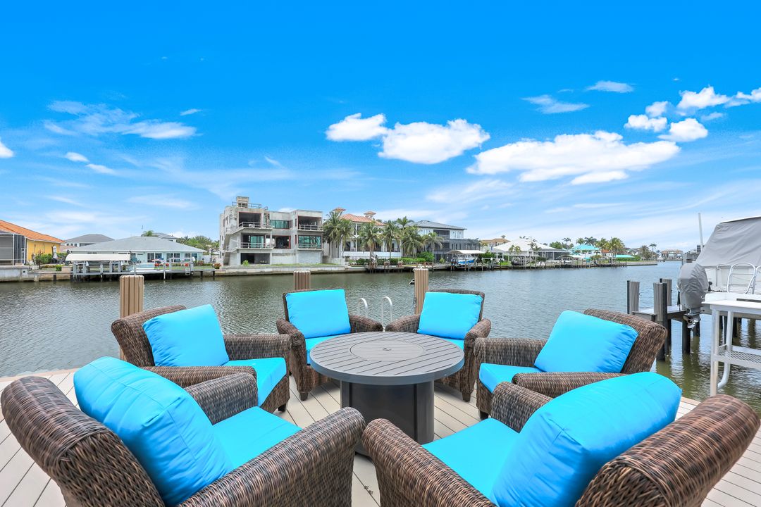 434 Conners Ave, Naples, FL 34108