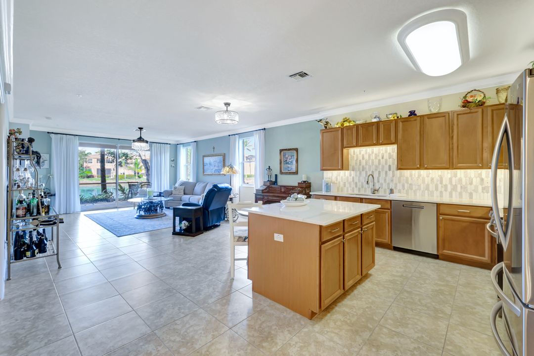 9631 Spanish Moss Way #3916, Bonita Springs, FL 34135