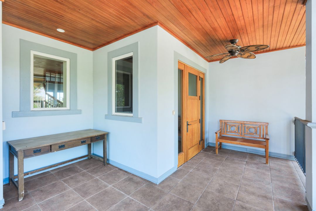 834 Hideaway Cir W, Marco Island, FL 34145