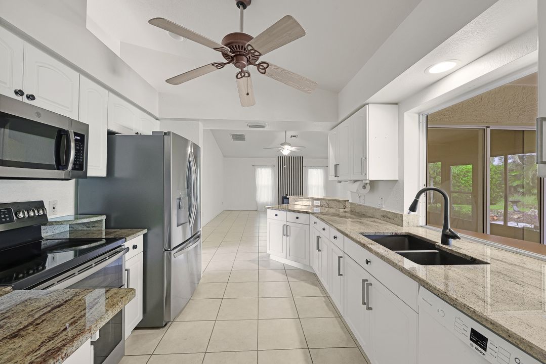 911 SE 20th St, Cape Coral, FL 33990