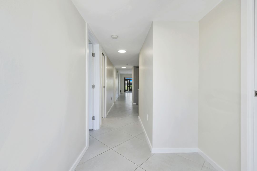 16460 Timberlakes Dr #103, Fort Myers, FL 33908