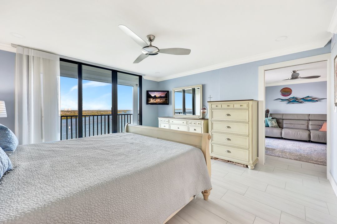 4253 Bay Beach Ln #7E, Fort Myers Beach, FL 33931