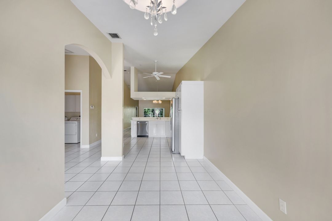 2055 Cascades Dr #6, Naples, FL 34112