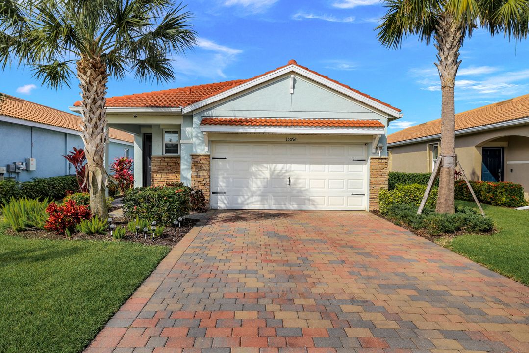 15096 Ligustrum Ln, Alva, FL 33920