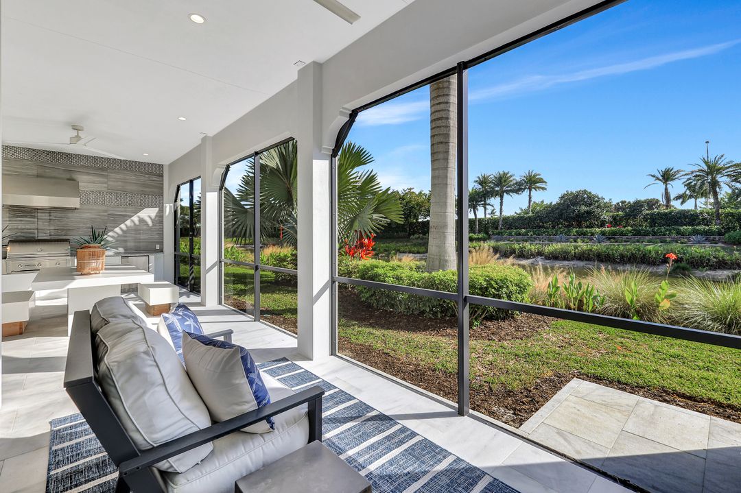 16340 Corsica Way #101, Naples, FL 34110