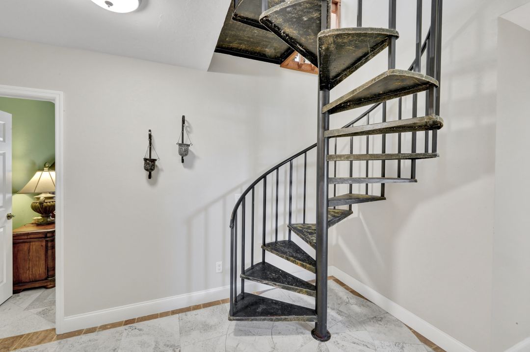 28391 Tasca Dr, Bonita Springs, FL 34135