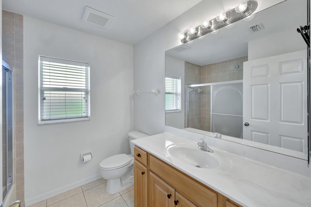 4327 SW 19th Ave, Cape Coral, FL 33914