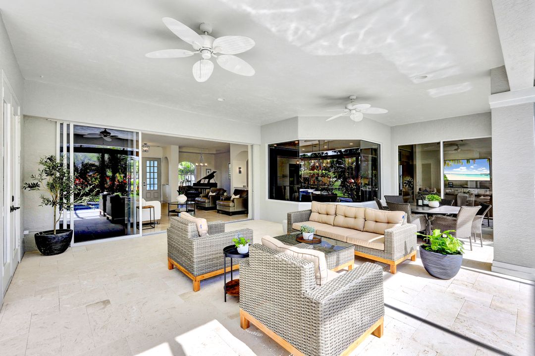 8028 Tiger Lily Dr, Naples, FL 34113