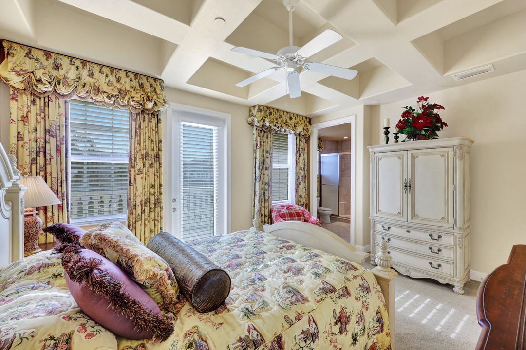 530 Avellino Isles Cir #7201, Naples, FL 34119