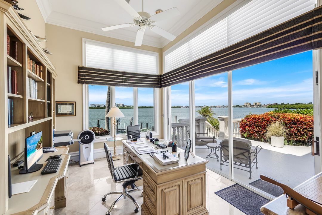 490 Renard Ct, Marco Island, FL 34145