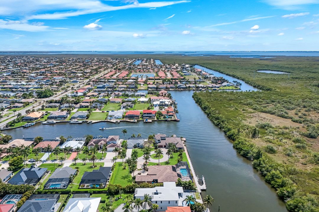 2826 SW 44th Terrace, Cape Coral, FL 33914