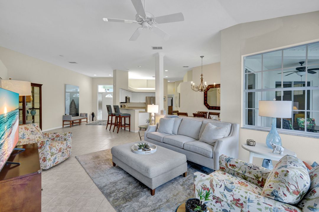 10320 Cape Roman Rd, Bonita Springs, FL 34135