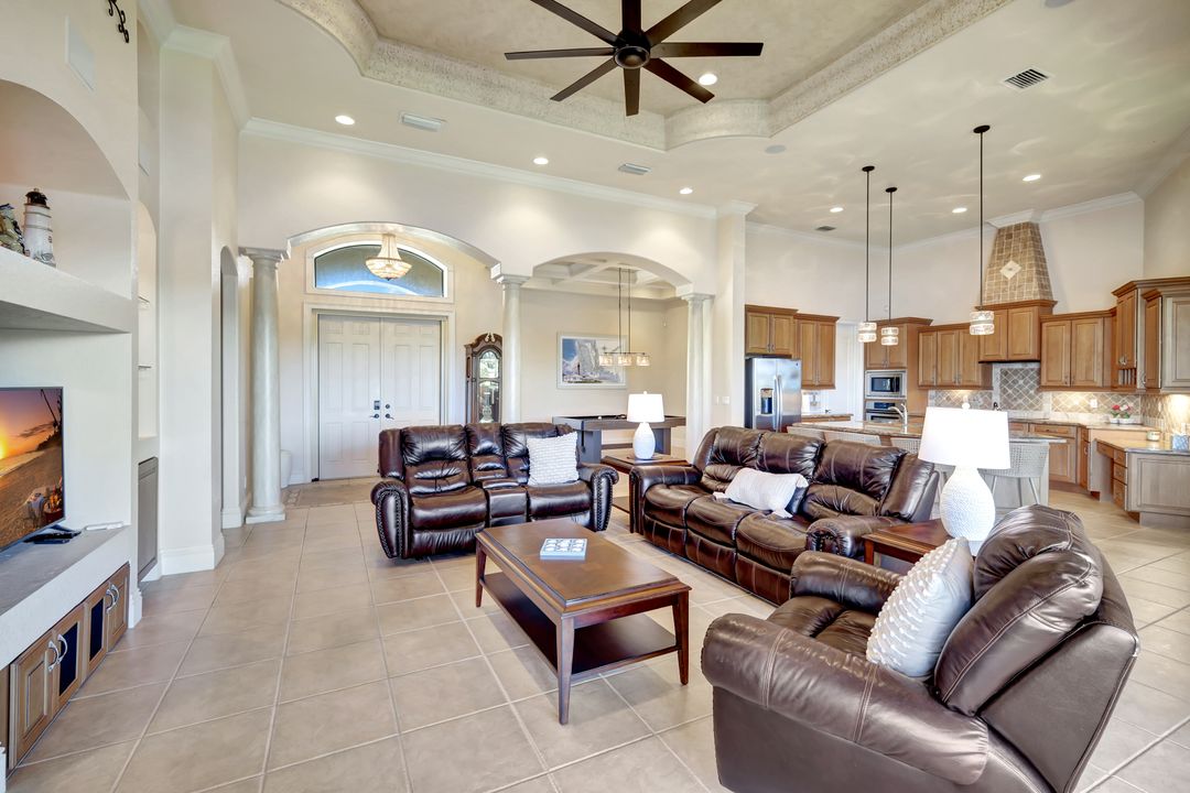 2216 SW 49th Terrace, Cape Coral, FL 33914