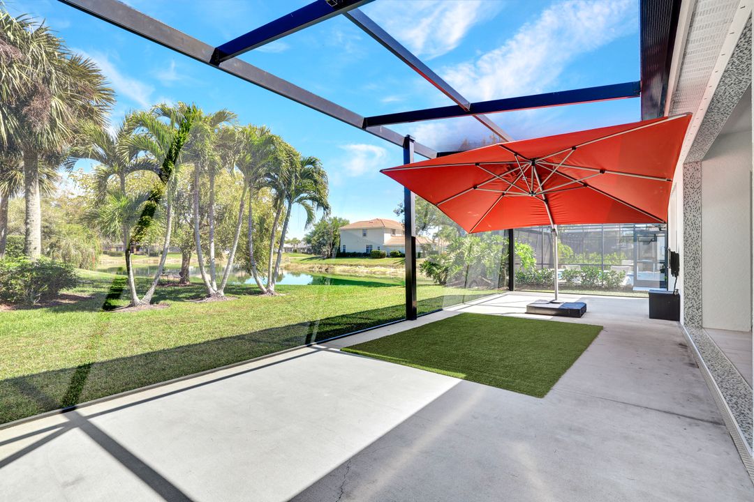 16143 Parque Ln, Naples, FL 34110