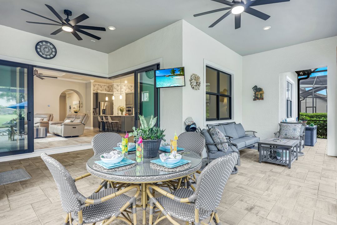9354 Greyhawk Trl, Naples, FL 34120