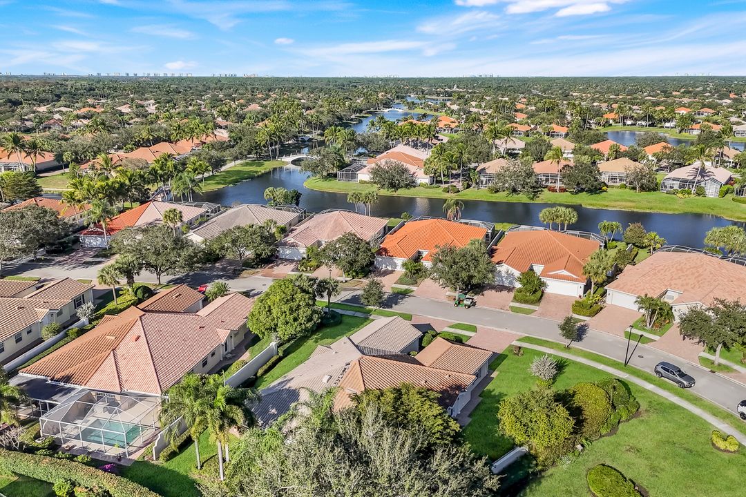 3333 Cayman Ln, Naples, FL 34119