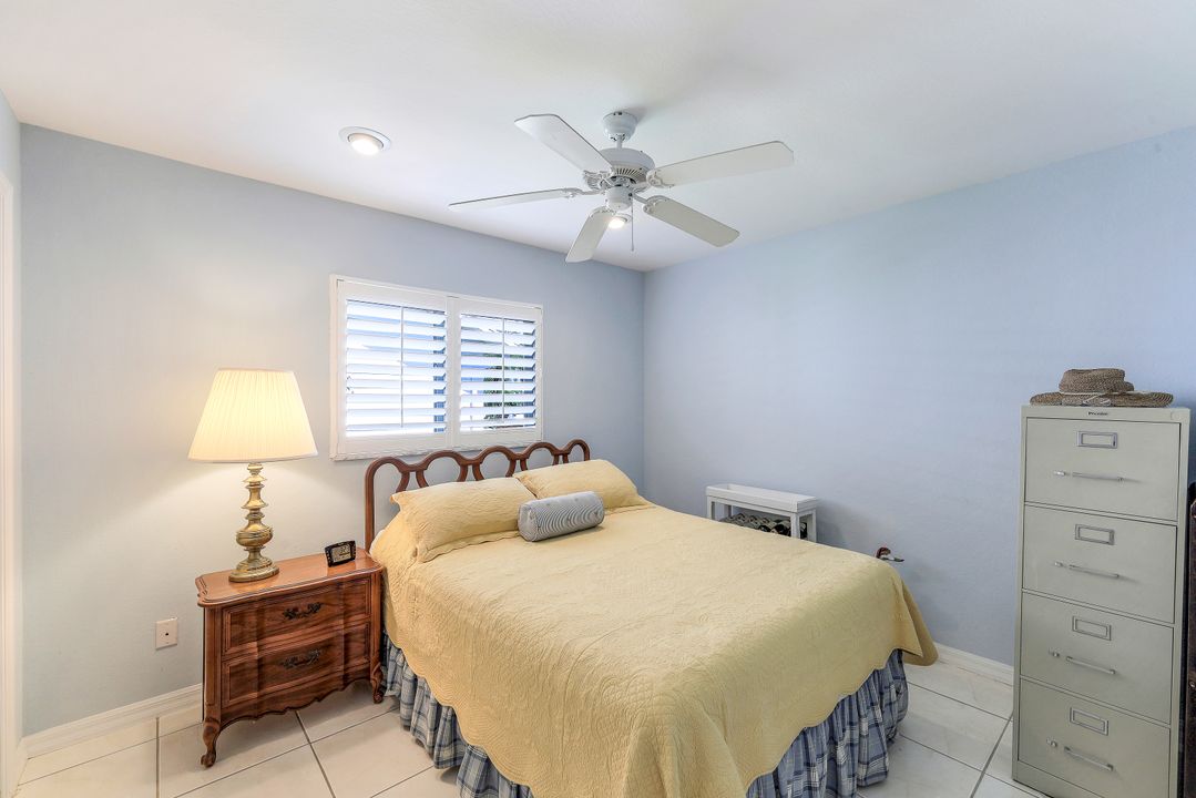 2237 SW 50th St, Cape Coral, FL 33914