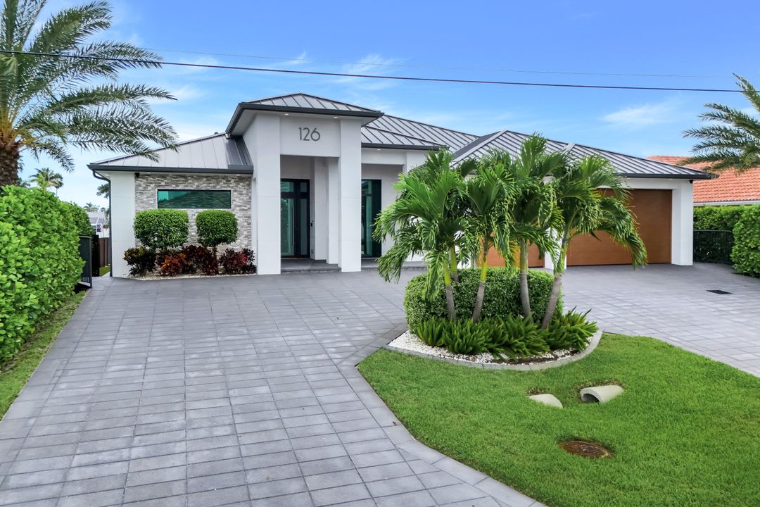 126 SW 57th St, Cape Coral, FL 33914