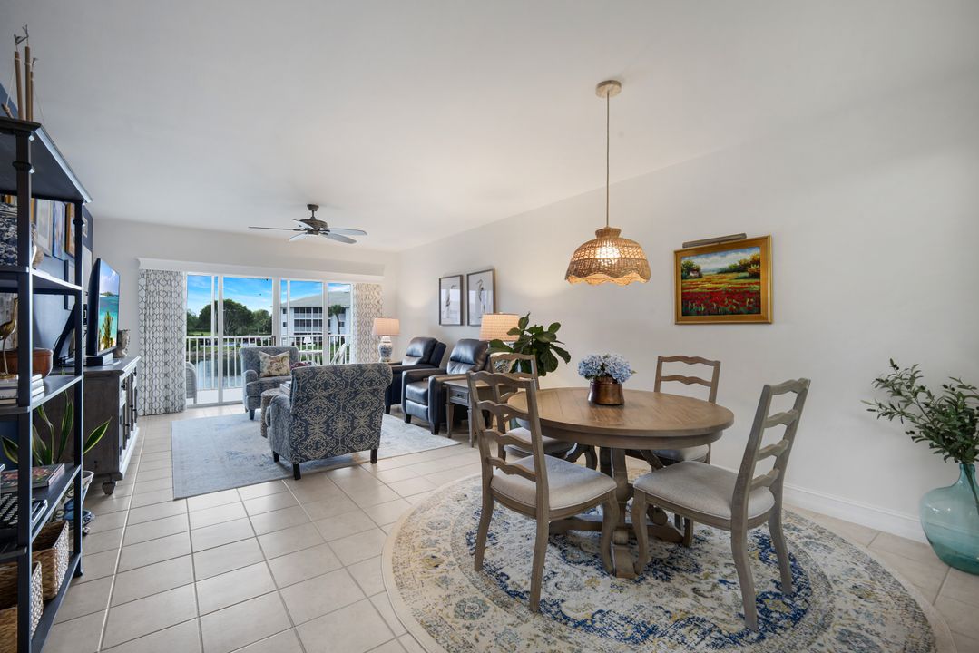 7822 Great Heron Way #201, Naples, FL 34104