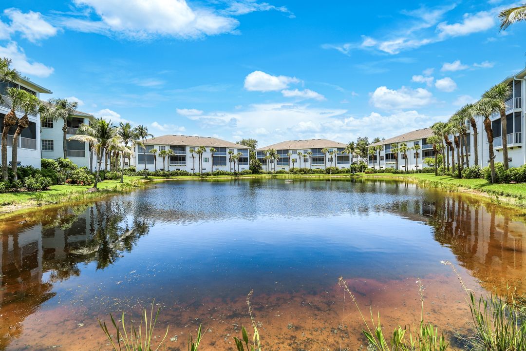 795 Bentwater Cir #202, Naples, FL 34108