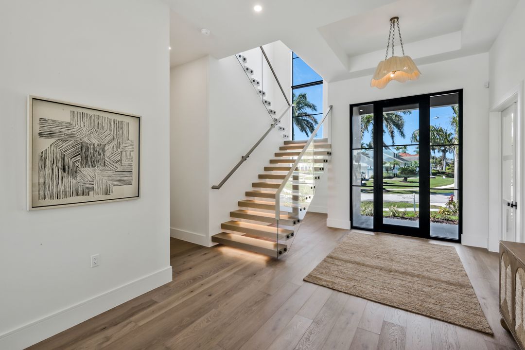 812 Milan Ct, Marco Island, FL 34145