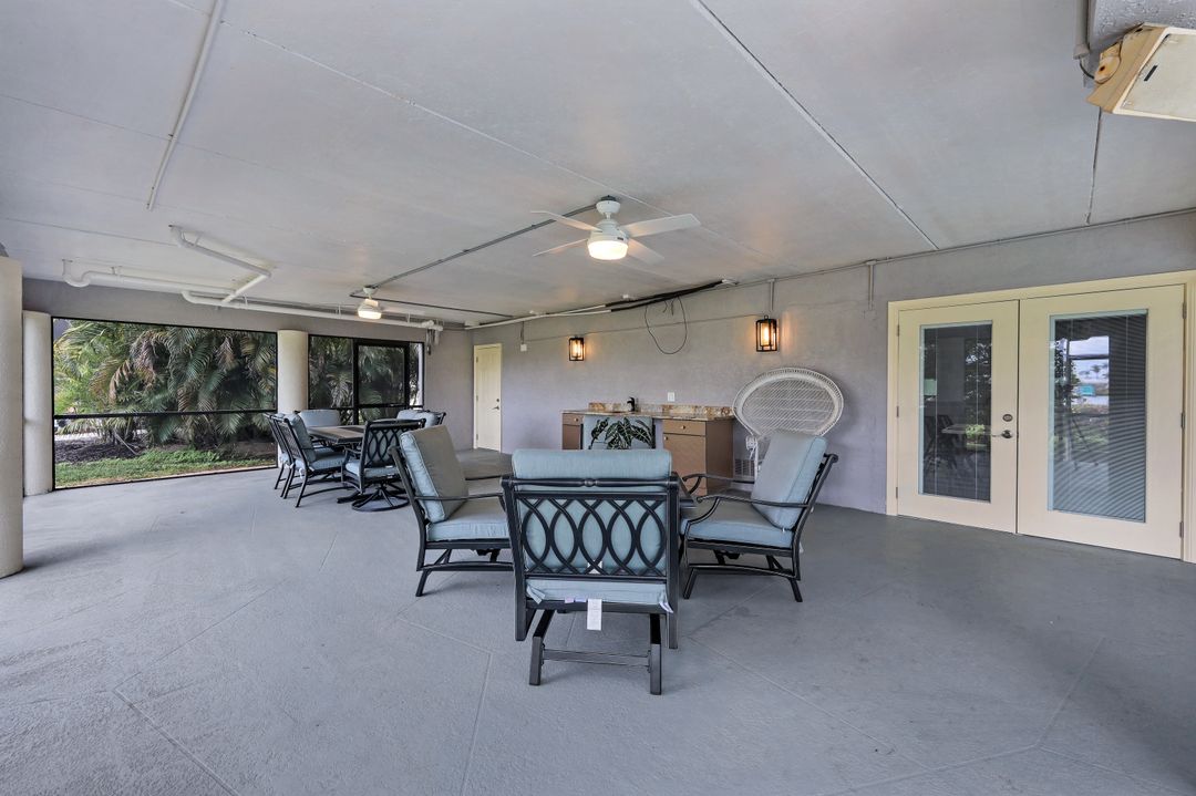 201 San Mateo Dr, Bonita Springs, FL 34134