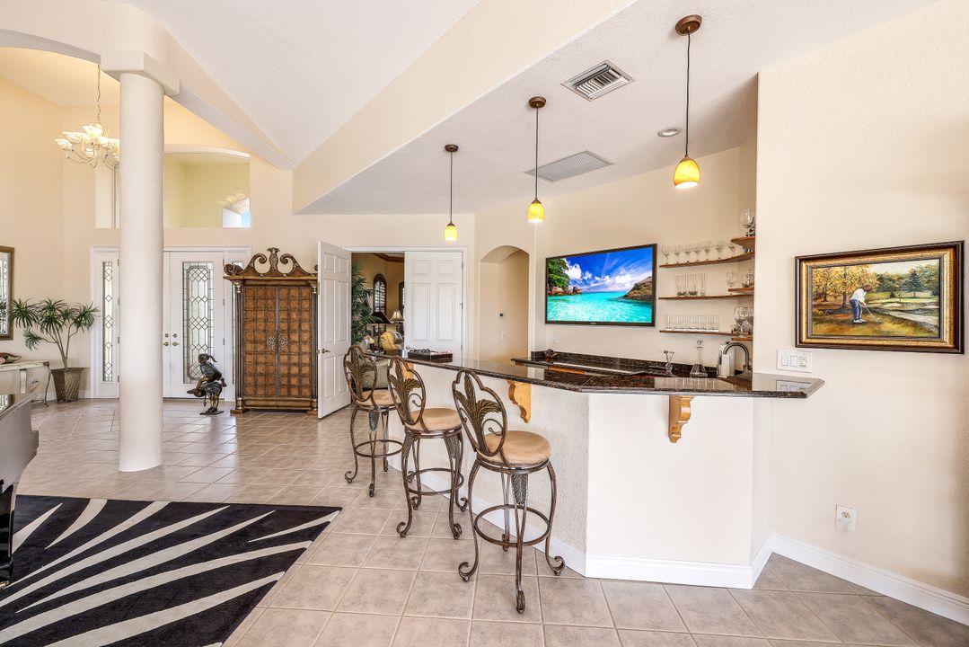 5231 SW 5th Pl, Cape Coral, FL 33914