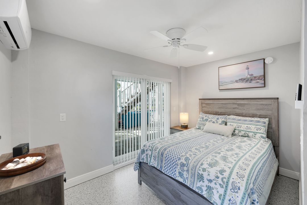 4741 Pembrooke Ln, Bonita Springs, FL 34134