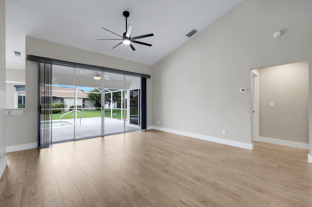 13651 Willow Bridge Dr, North Fort Myers, FL 33903