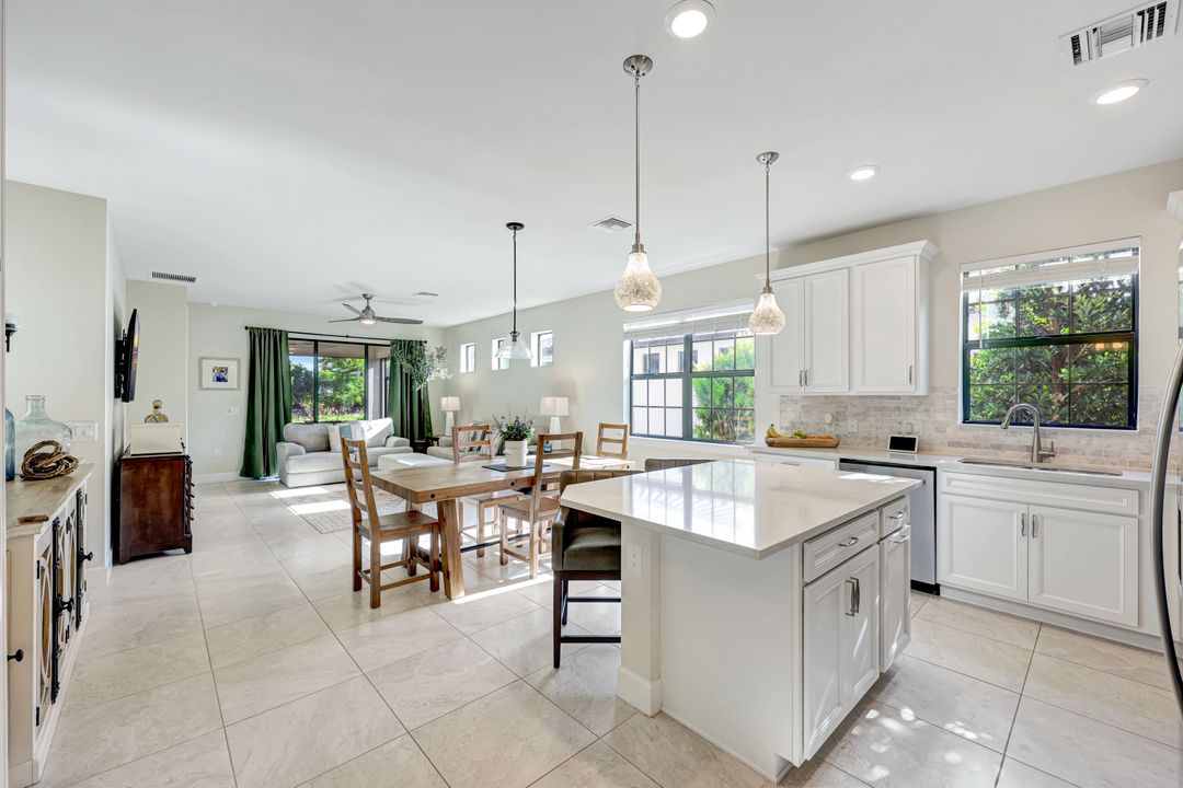 12240 Canal Grande Dr, Fort Myers, FL 33913
