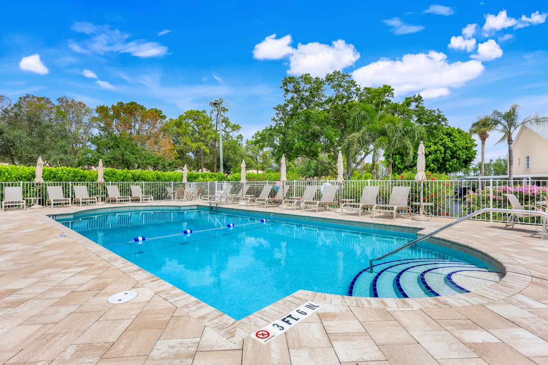 774 Wiggins Lake Dr #203, Naples, FL 34110