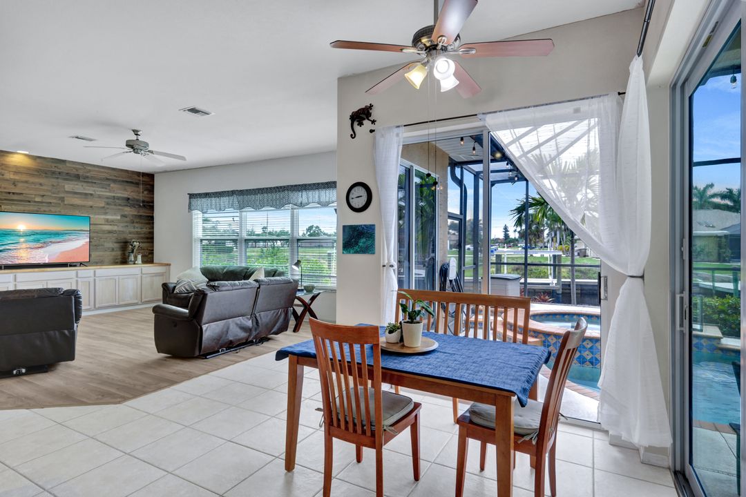 2118 SE 18th Ave, Cape Coral, FL 33990