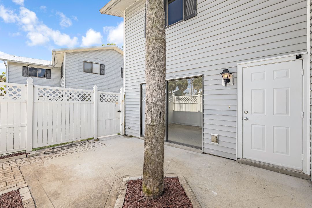 7737 Tamara Lee Ct #101, Fort Myers, FL 33907