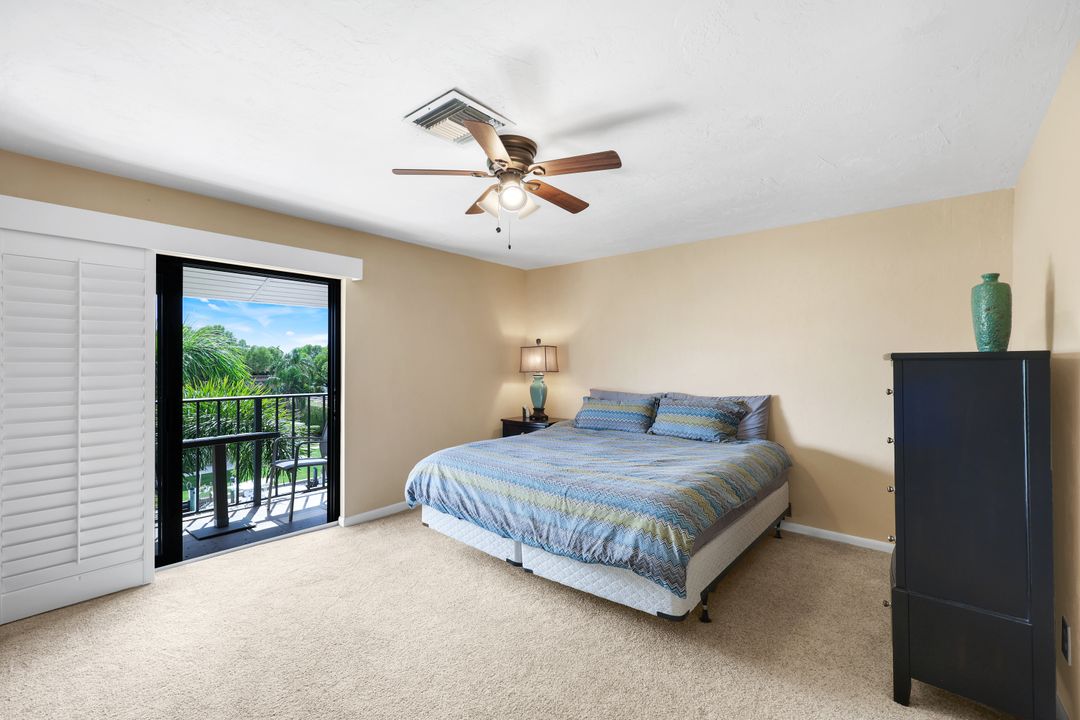 1400 Blue Point Ave #202, Naples, FL 34102