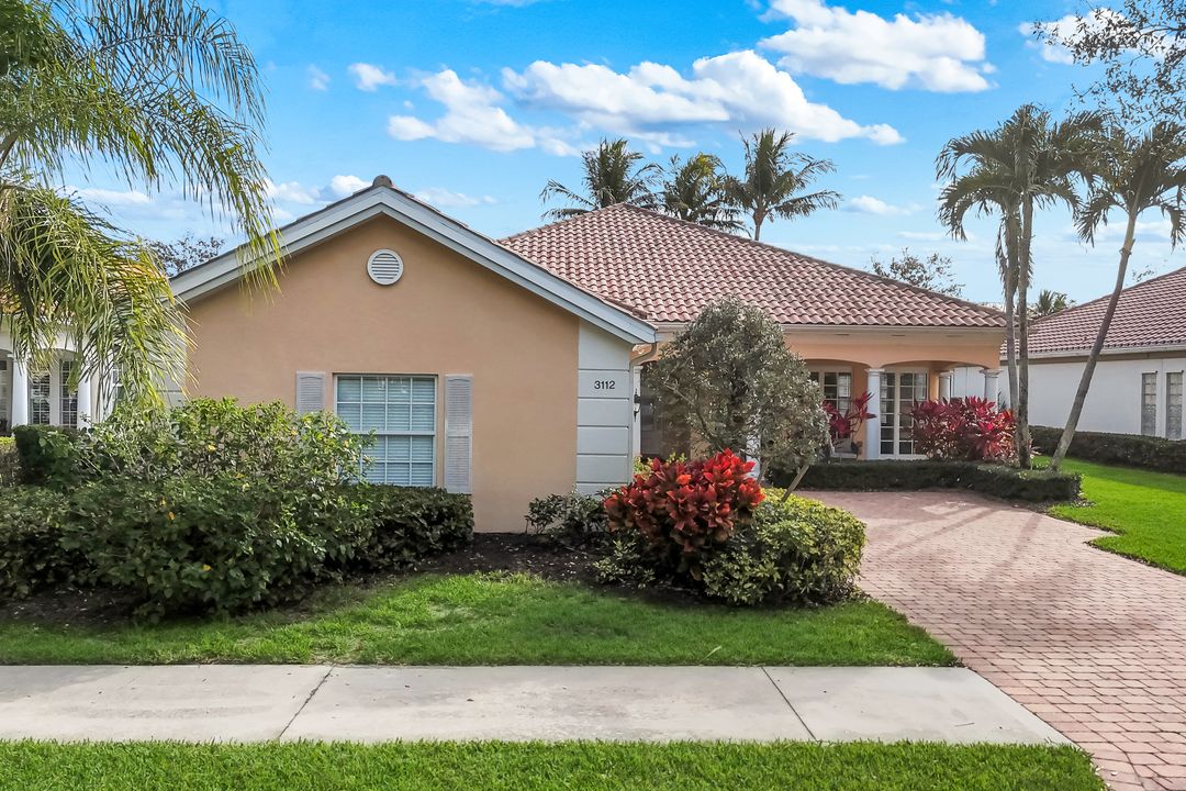 3112 Dominica Way, Naples, FL 34119