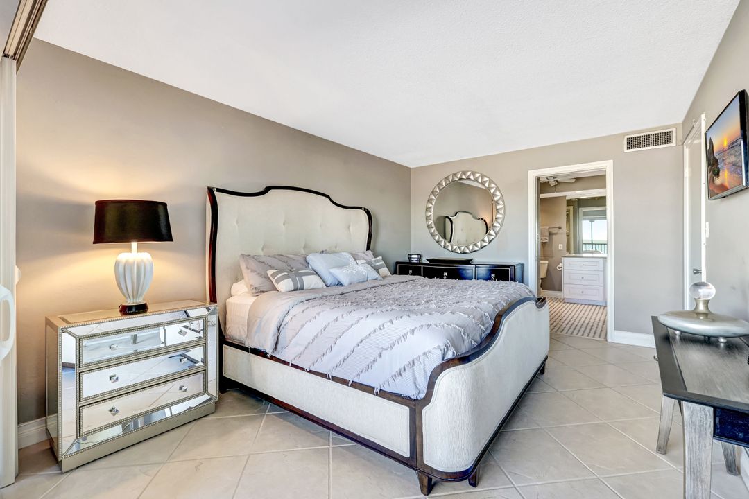 26000 Hickory Blvd #203, Bonita Springs, FL 34134