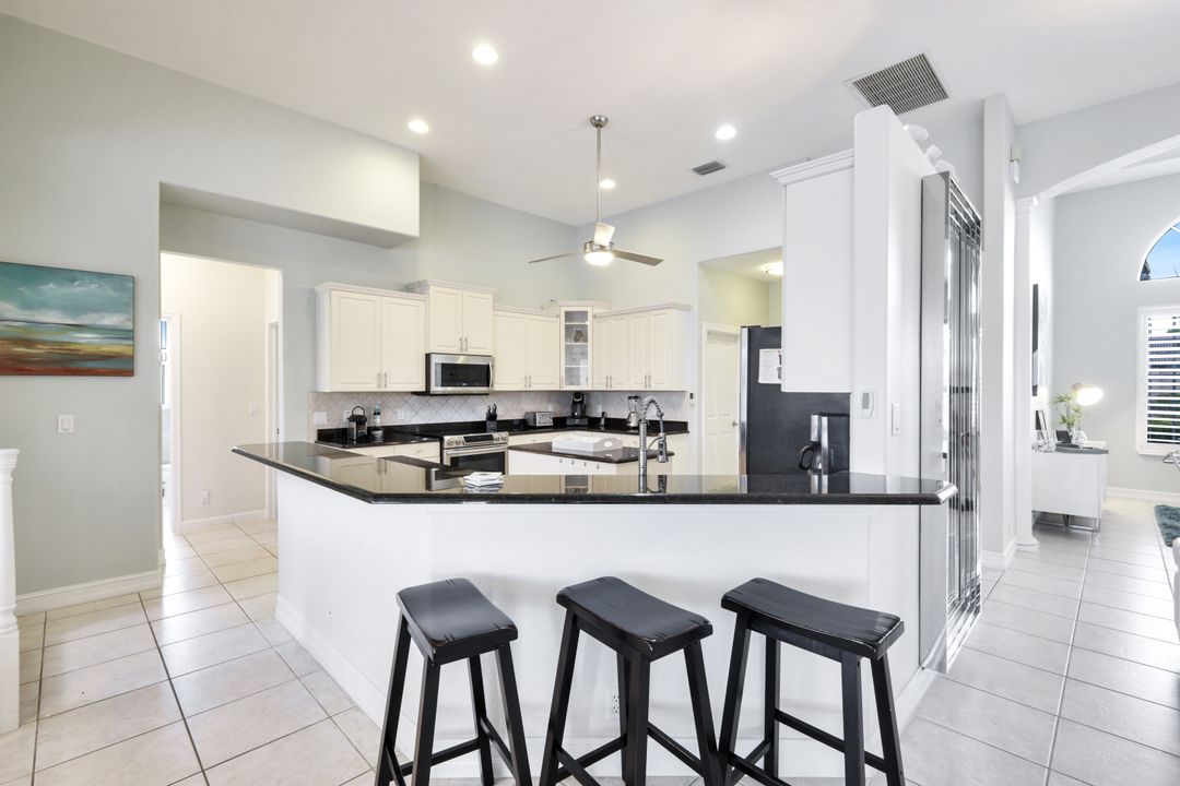 2834 SW 49th Terrace, Cape Coral, FL 33914