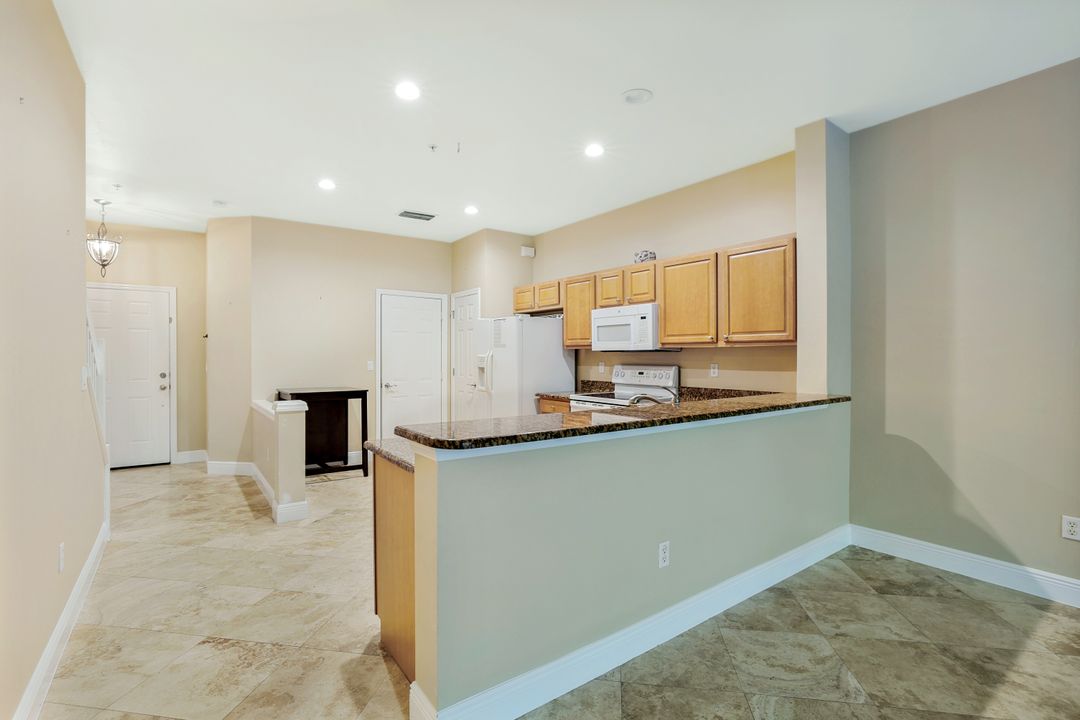 15715 Marcello Cir, Naples, FL 34110