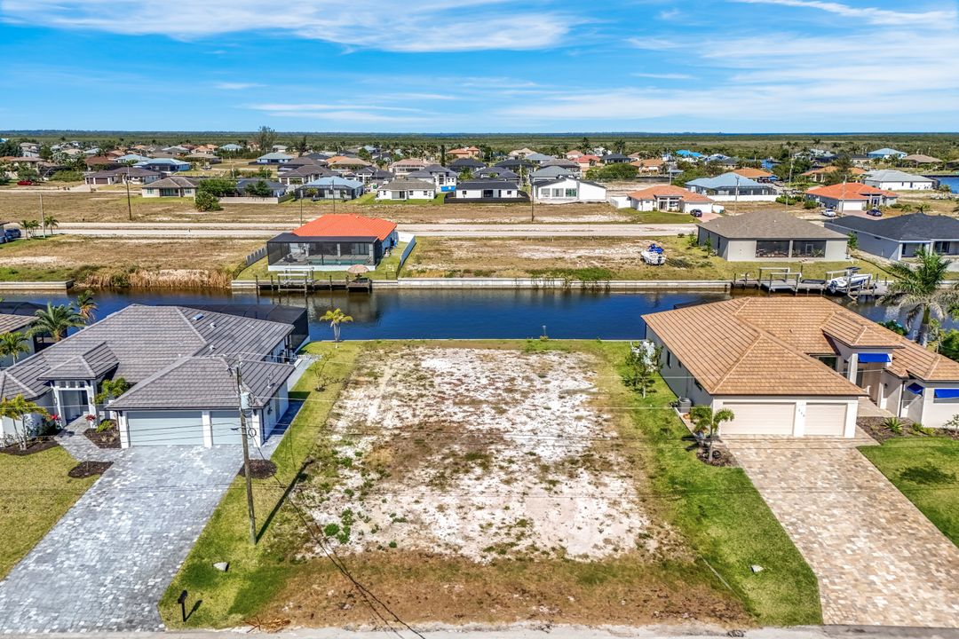 1234 NW 39th Ave, Cape Coral, FL 33993