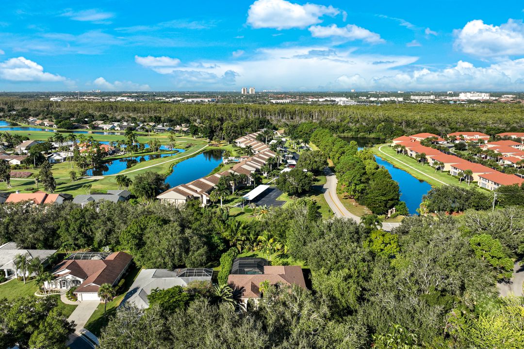 7500 Woodland Bend Cir, Fort Myers, FL 33912