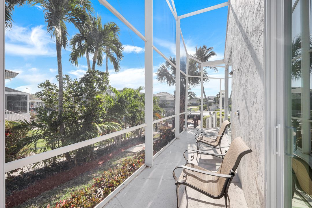 239 Castaways St, Marco Island, FL 34145