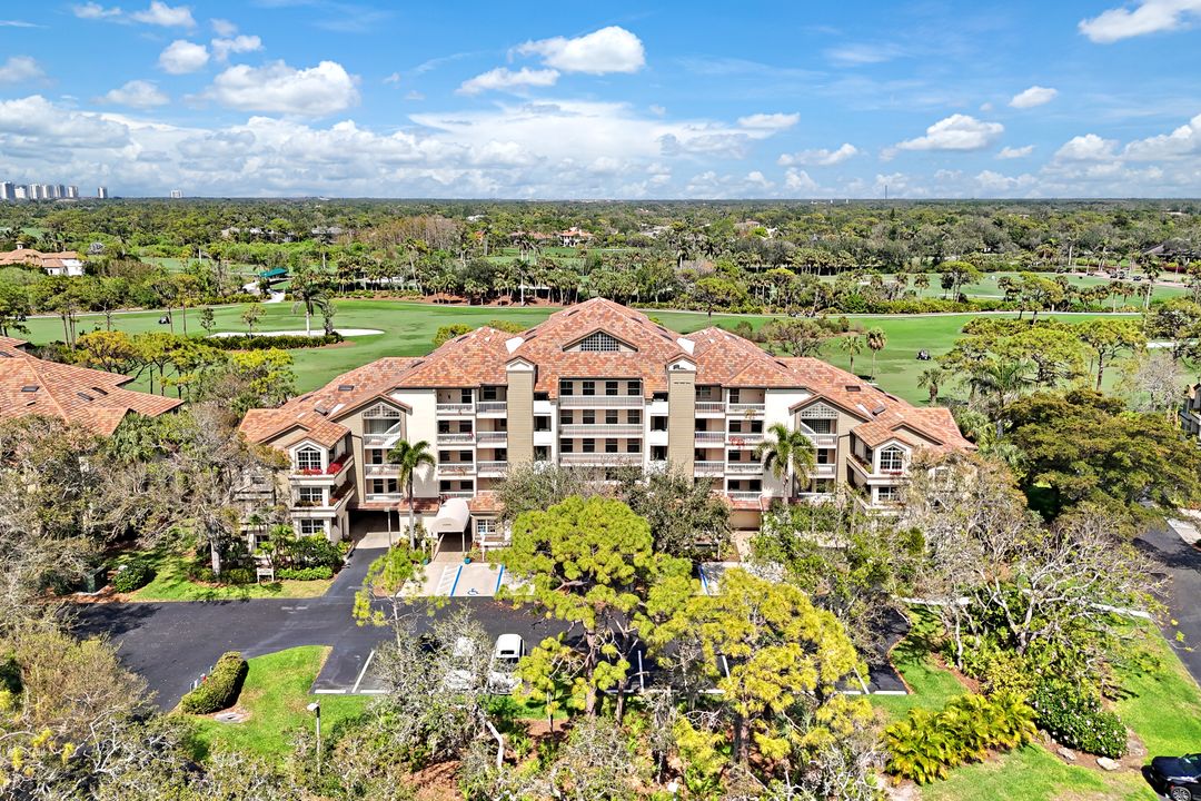 26890 Wedgewood Dr #303, Bonita Springs, FL 34134