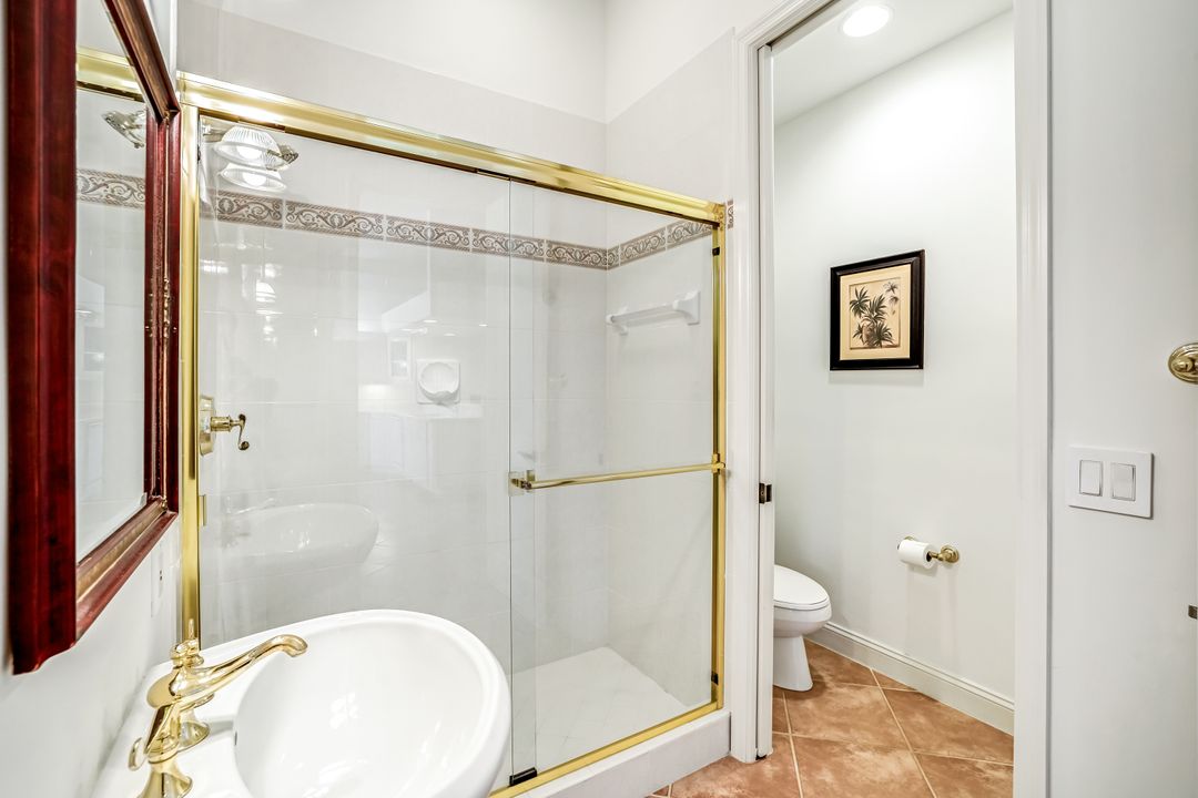 2385 Hidden Lake Dr #2, Naples, FL 34112