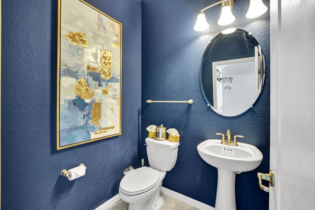 2369 Tangerine Ln, Naples, FL 34120