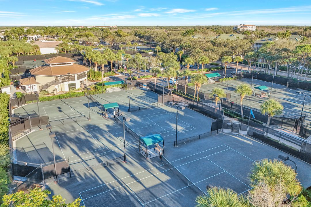 3601 Glenwater Ln, Bonita Springs, FL 34134