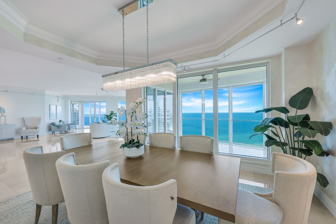4101 Gulf Shore Blvd N #17N, Naples, FL 34103